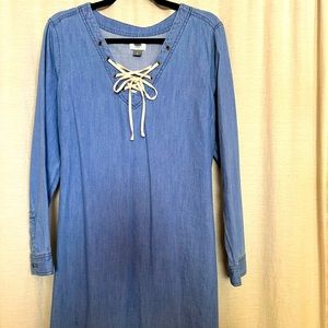 Blue chambray dress - above the knee